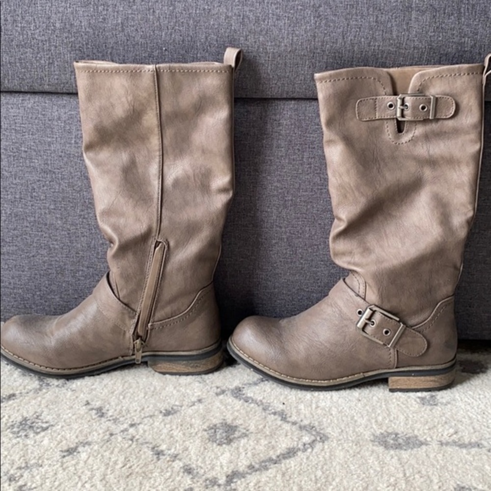 Bull Boxer‎ Boots